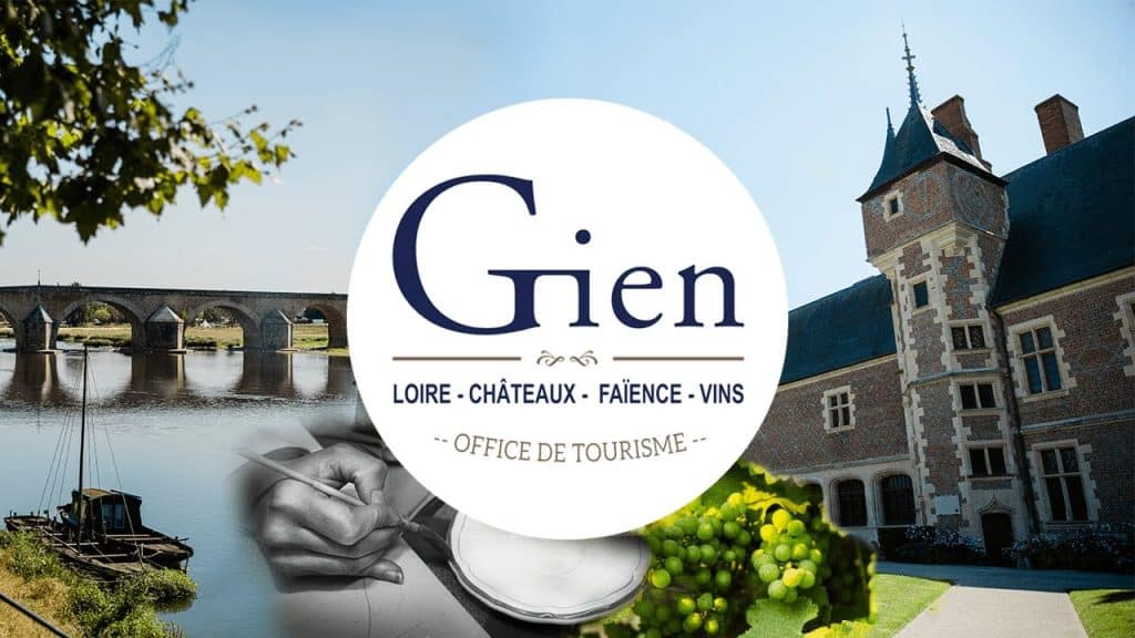 Affiche de l'office de Tourisme du camping à Gien dans le Loiret